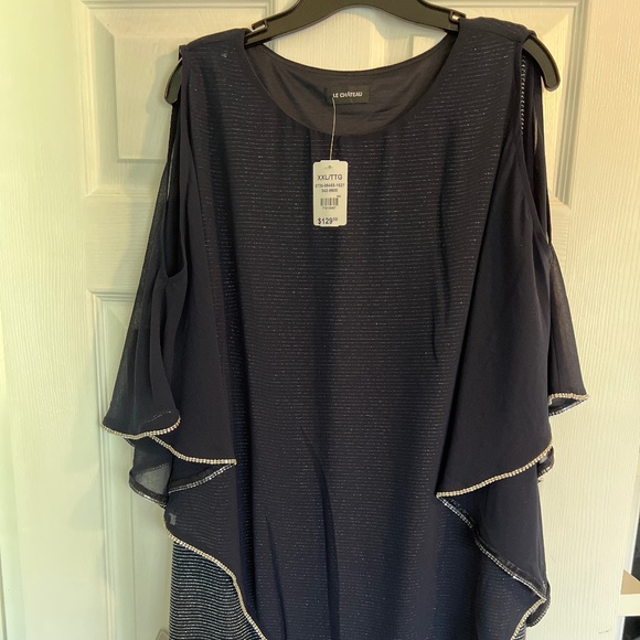 Dress - Picture 1 of 3